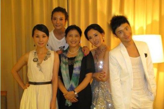 陈坤儿子生母成谜 网友晒出铁证直指何琳