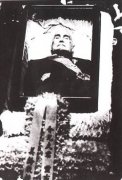 台湾蒋介石遗体图片，台湾蒋介石墓现场照片