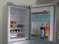电冰箱能长期断电吗？搬运电冰箱时能横着放倒吗？
